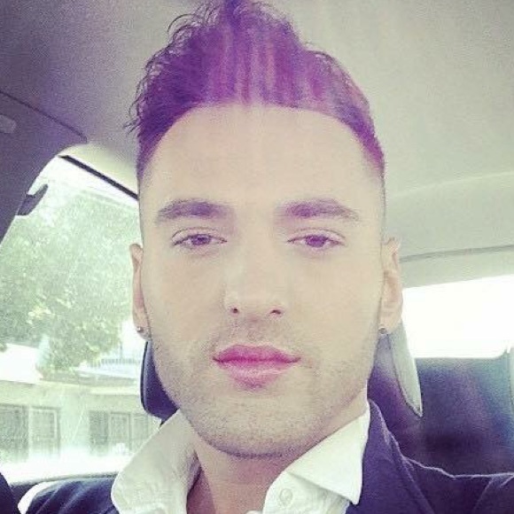 Meet your Posher, Justin - Picture 2 of 3